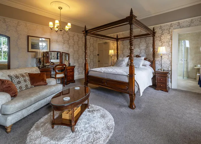 Highgate House Уитби